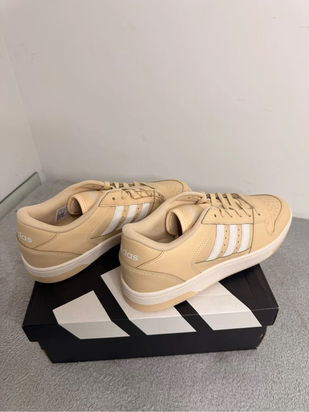 Adidas Break Start Low W Beige Cream Sneakers Women’s 9.5 NIB